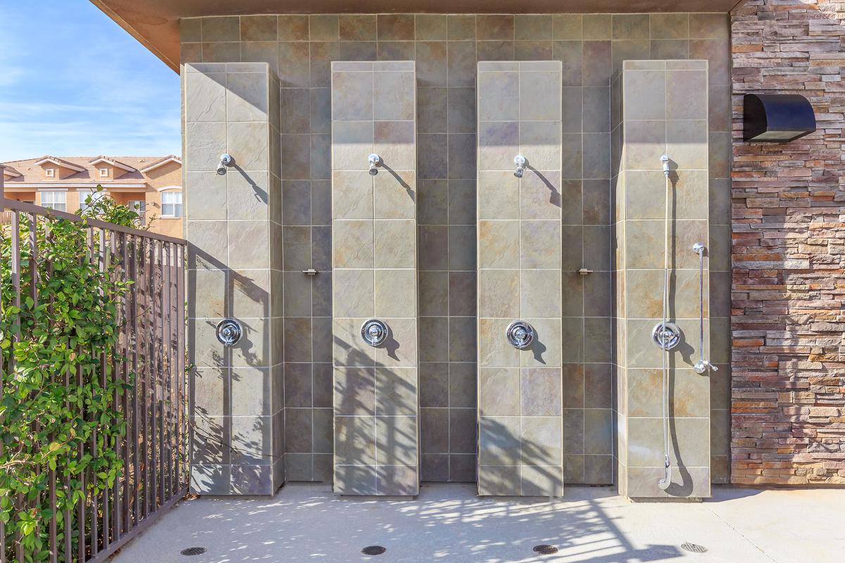 RESORT-STYLE POOL, SUNDECK, AND SPA AT ECHELON AT CENTENNIAL HILLS IN LAS VEGAS