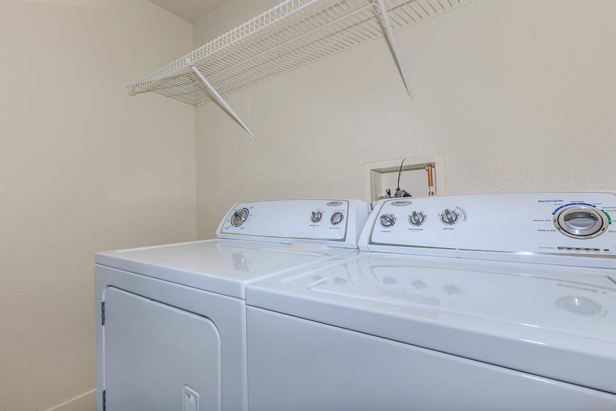 ECHELON AT CENTENNIAL HILLS IN LAS VEGAS HAS A WASHER AND DRYER IN THE HOME