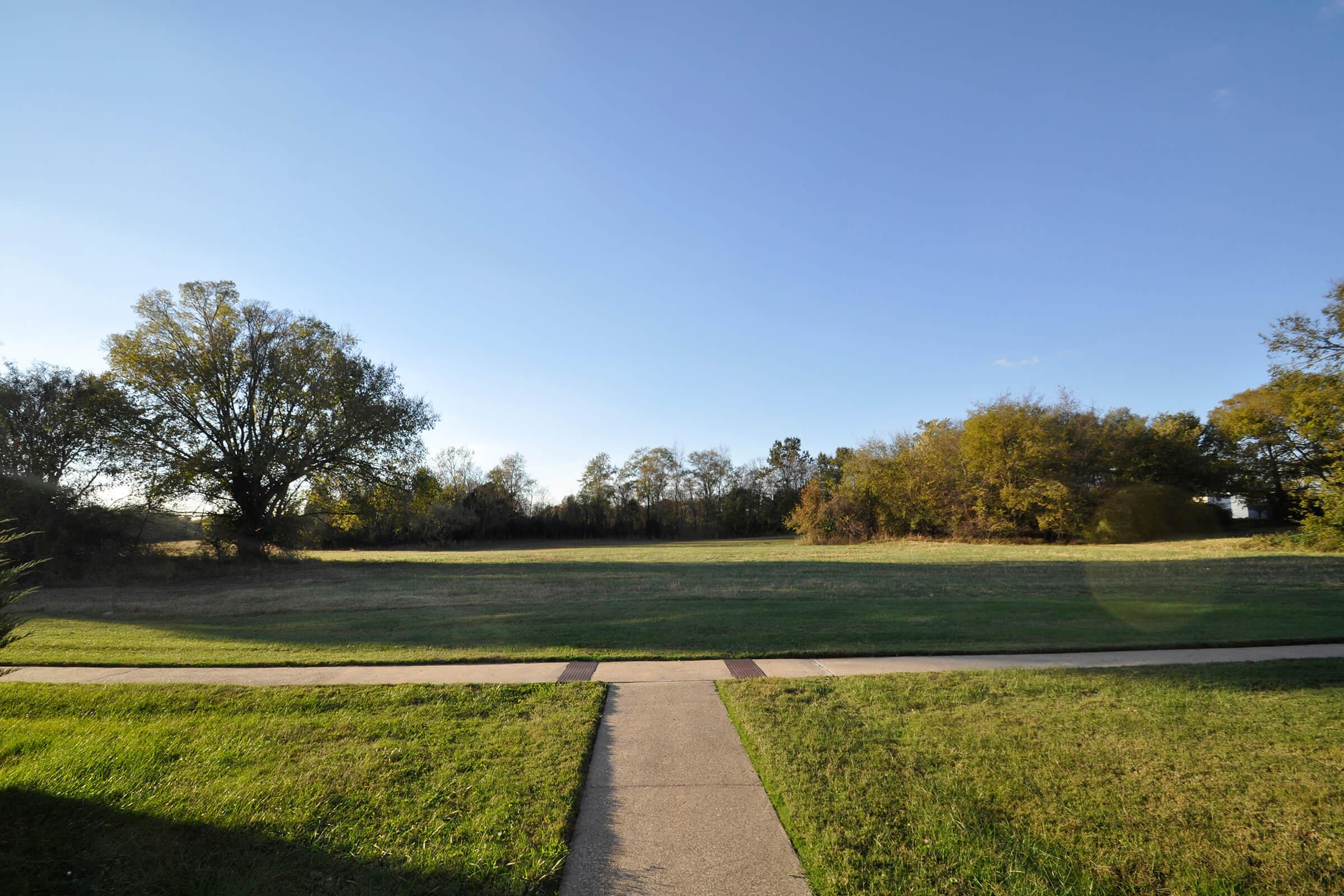 Beautiful Landscaping at Eagle Crossing in Hopkinsville