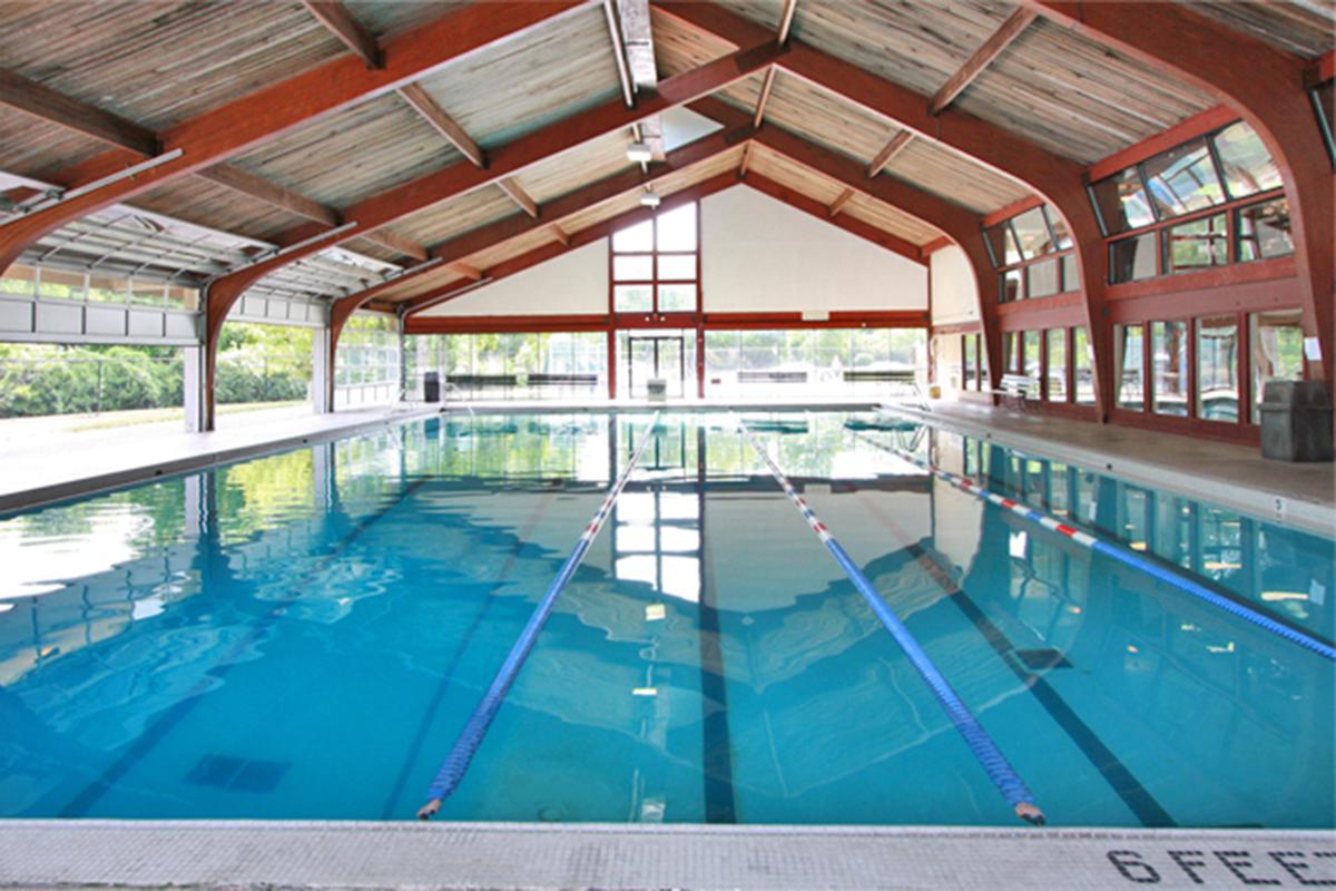 Pool 020.jpg