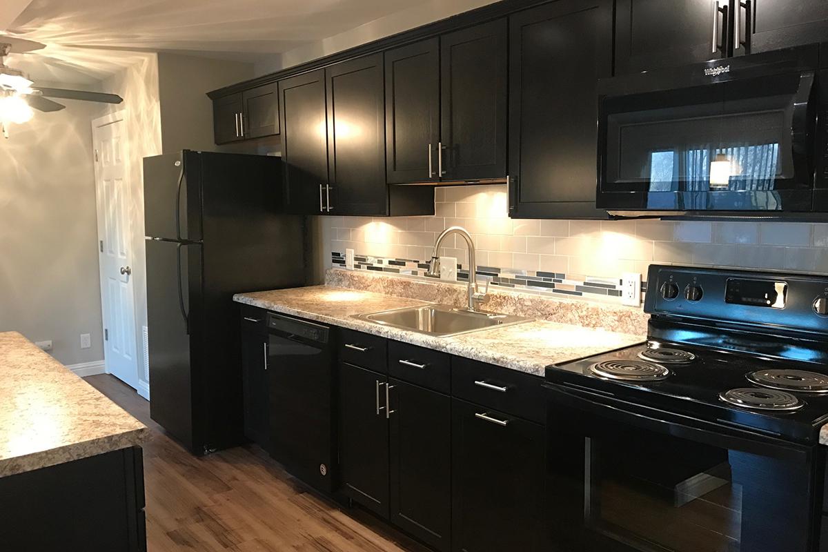 12541M Kitchen Sideview.jpg