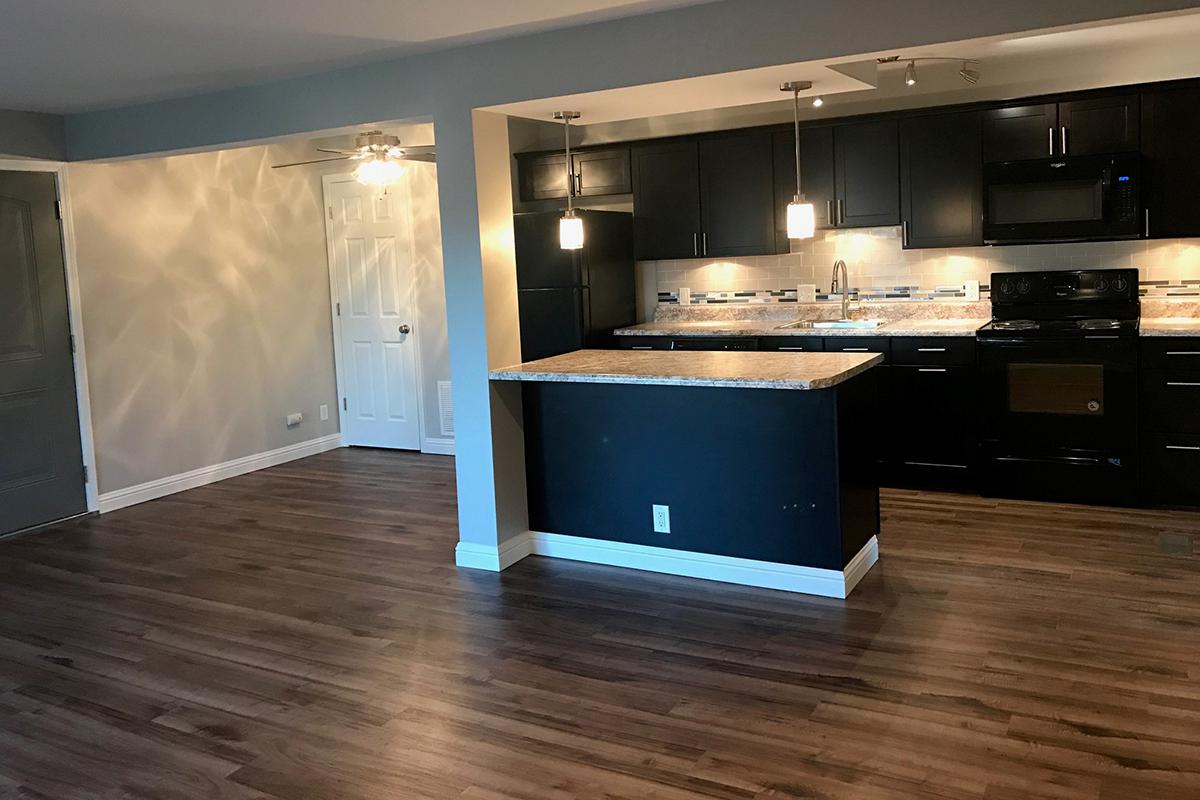 12541M Kitchen.jpg