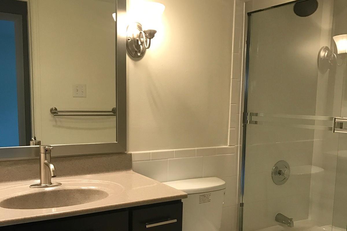 12541M Woodland Bathroom.jpg