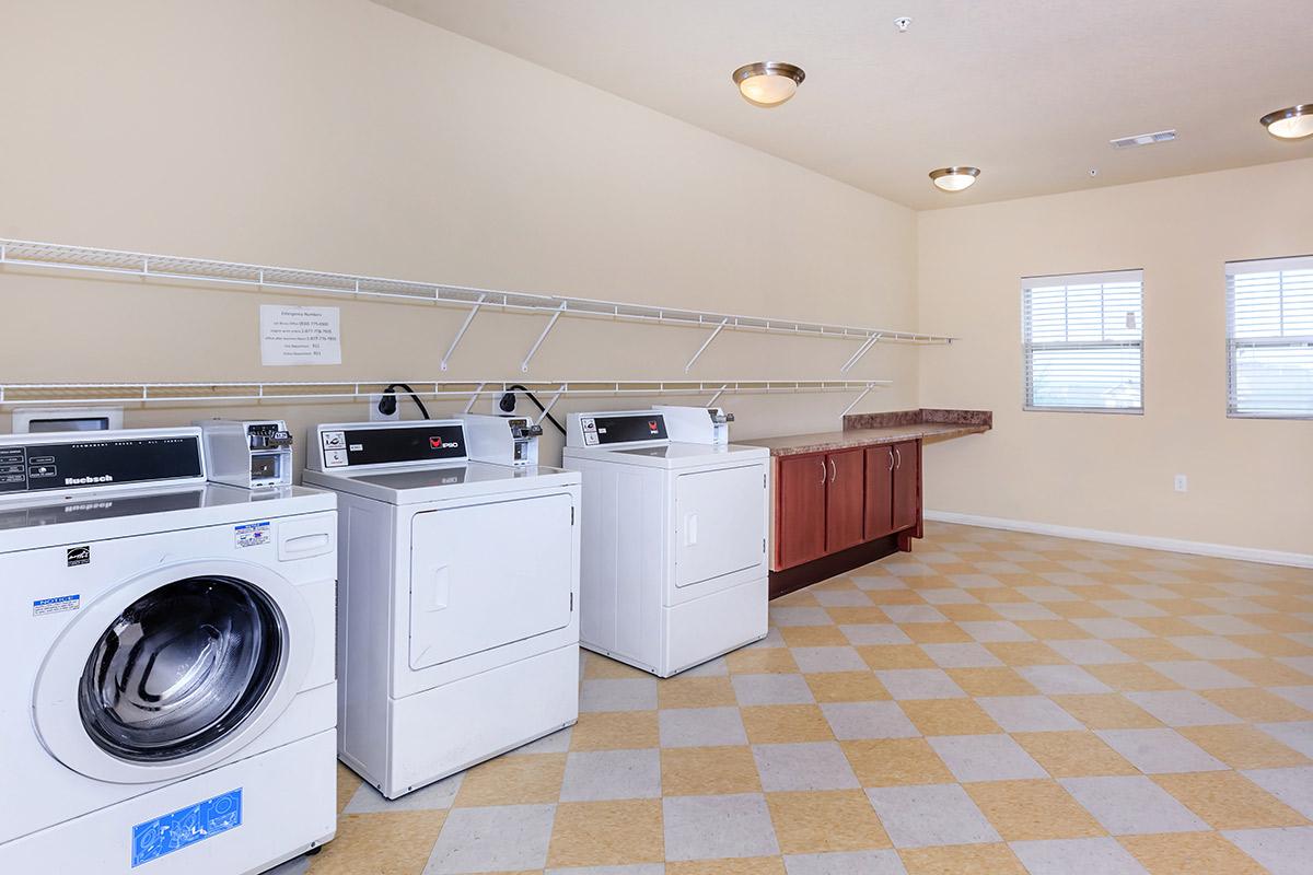 CONVENIENT LAUNDRY FACILITY