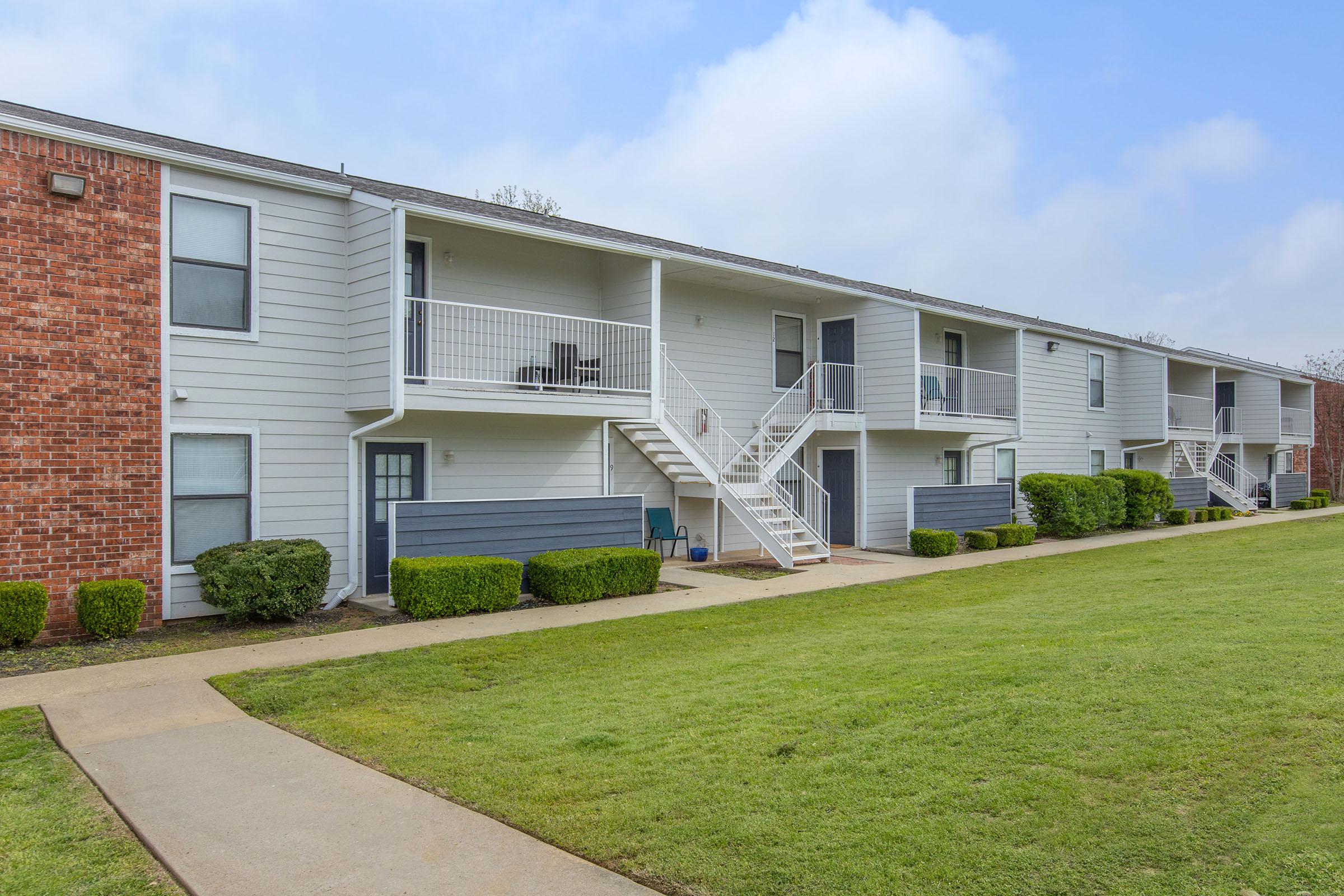 Gallery Rena Valley Apartments in Van Buren, AR