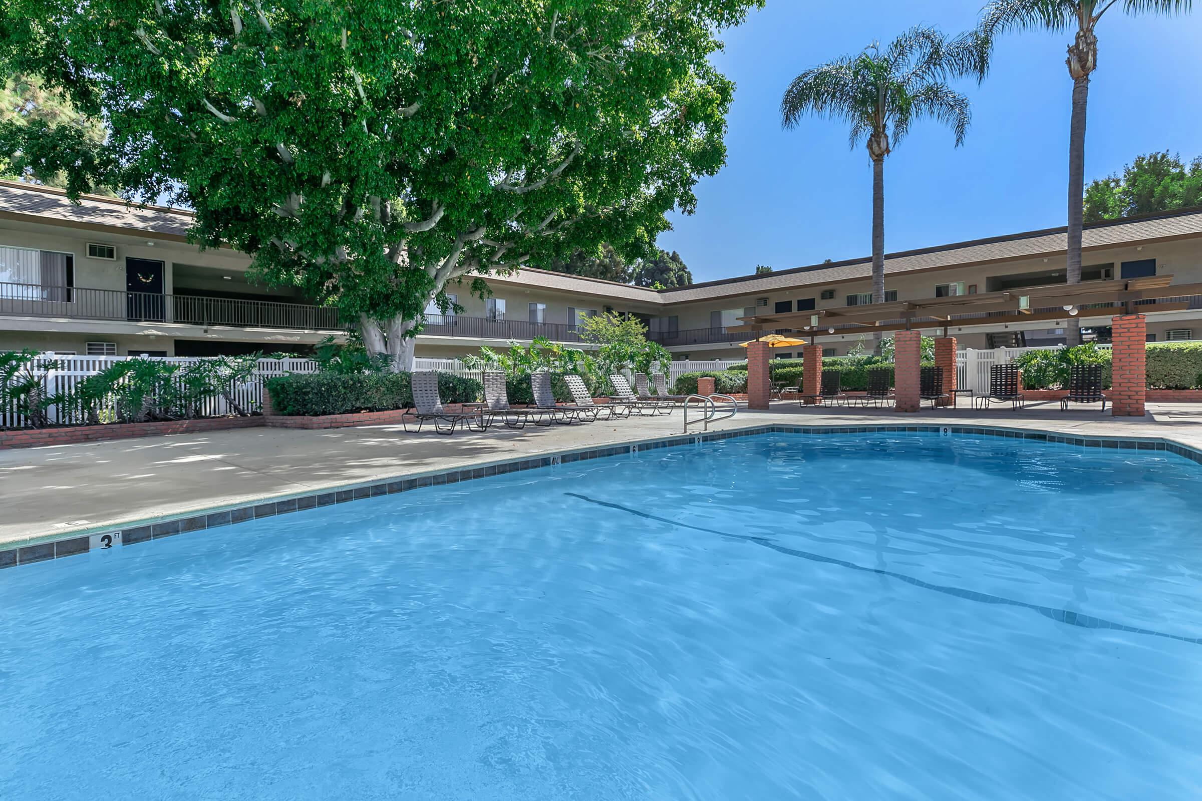 Home Hampshire Square Apartment Homes Anaheim, CA