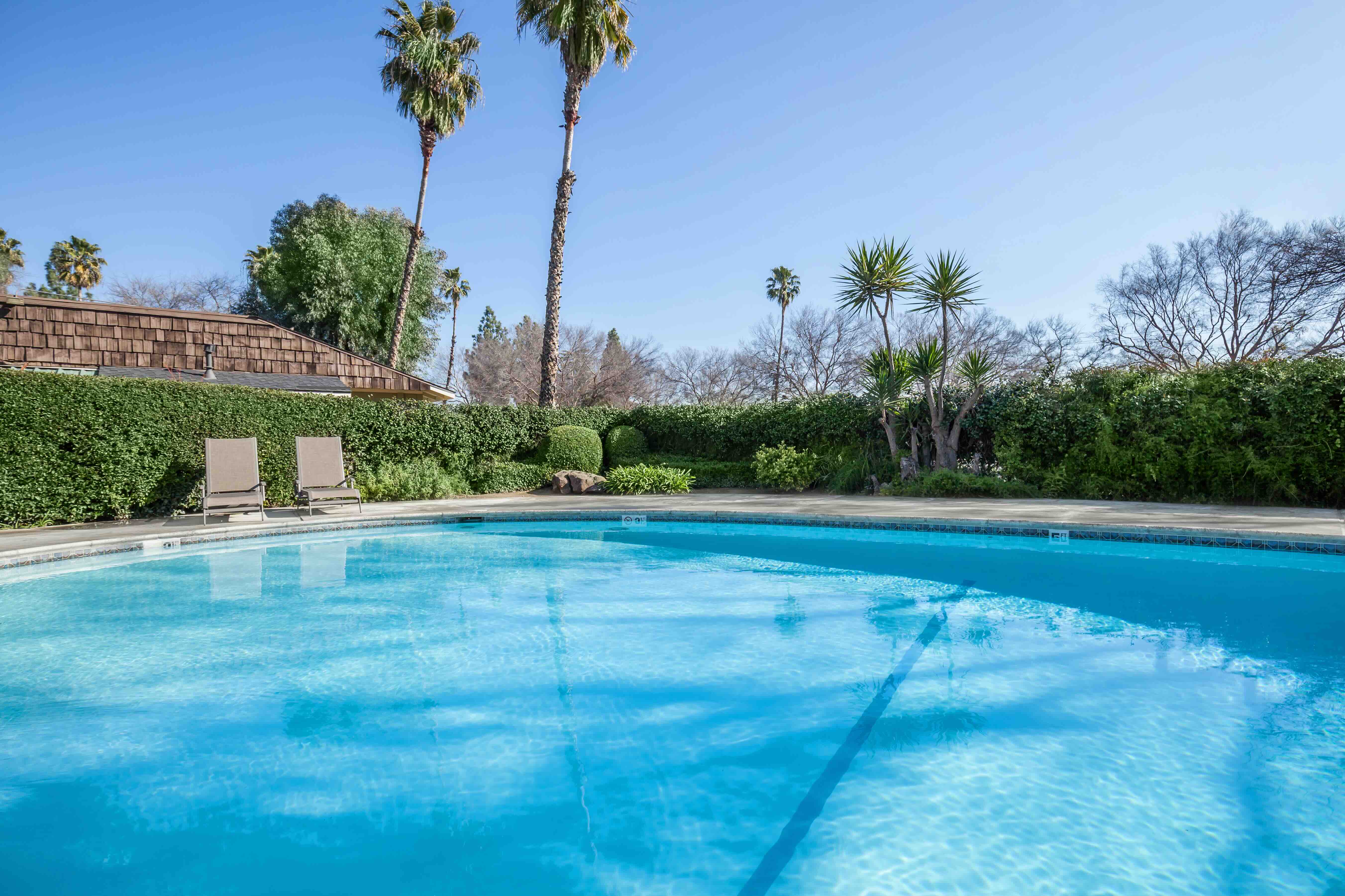 Community Advantages