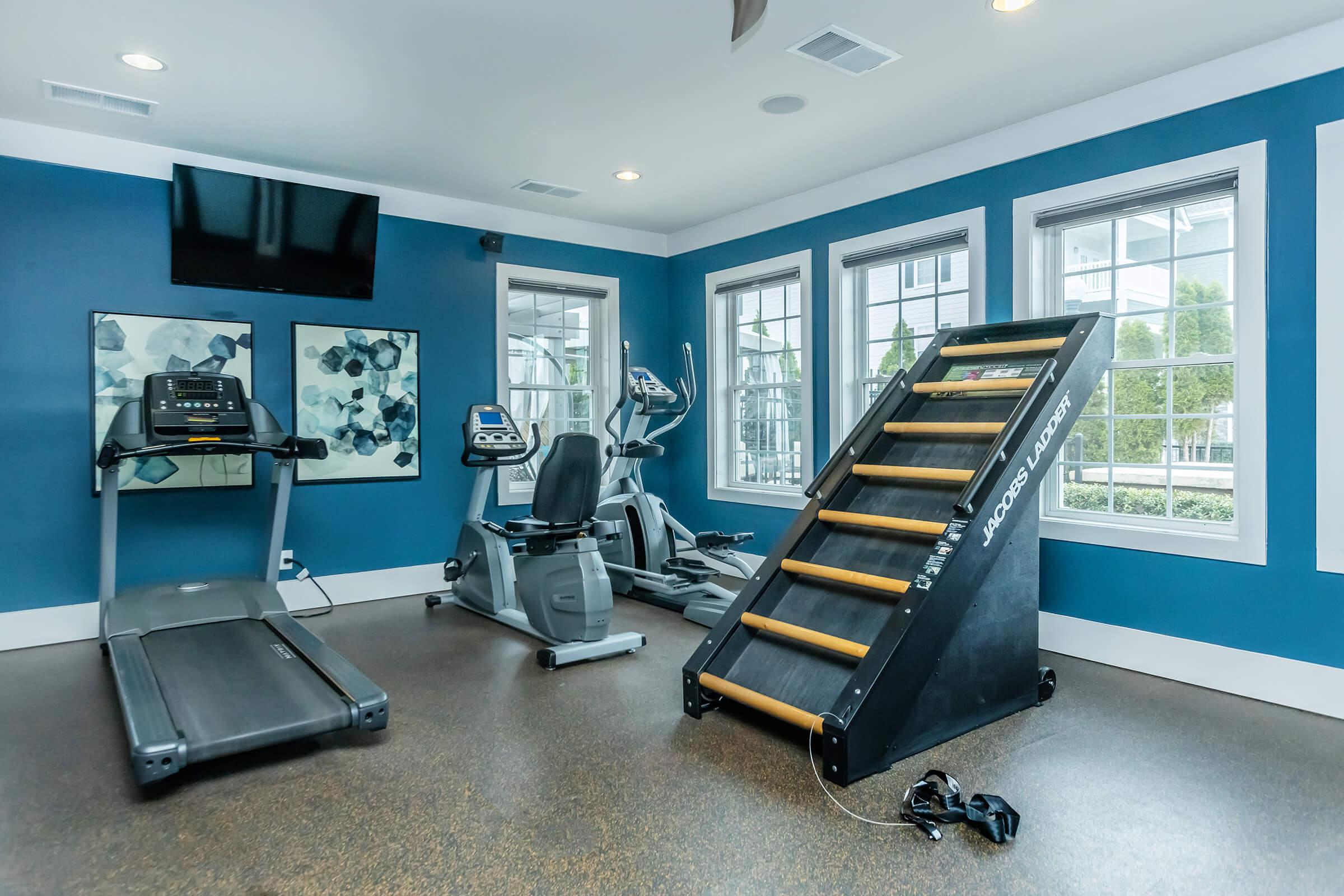 State-of-the-art fitness center at Monarch Apartments