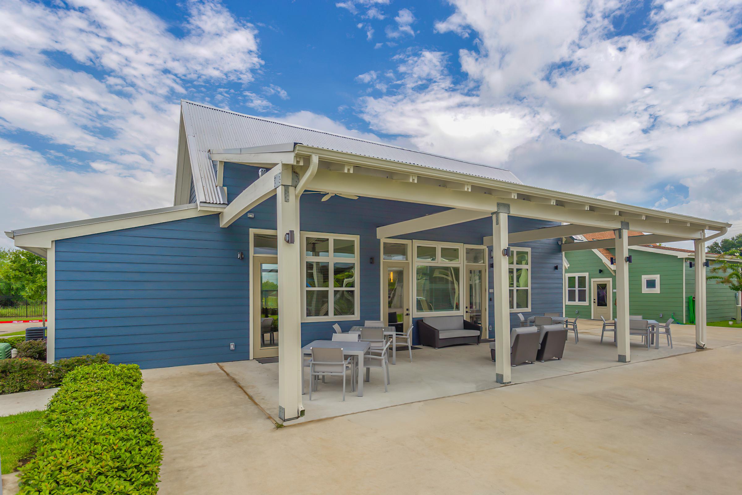 Clubhouse Patio.jpg