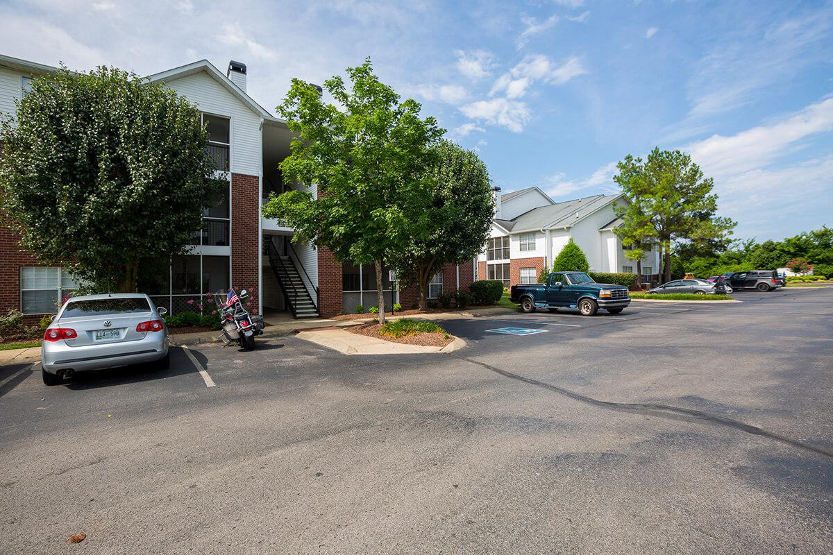 Reserve at Harpers Point Apartments in Murfreesboro, TN - Exterior 02.jpg