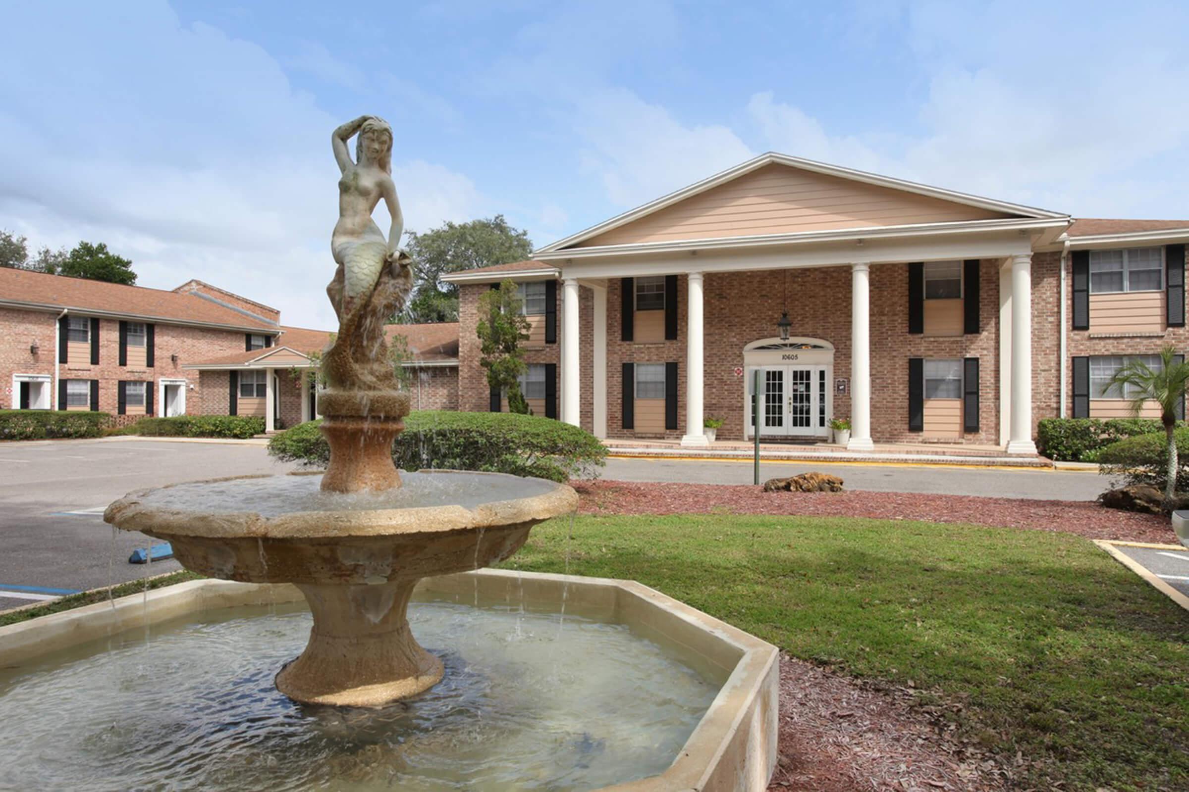 heritage-at-temple-terrace-apartments-temple-terrace-fl-building-photo (2).jpg