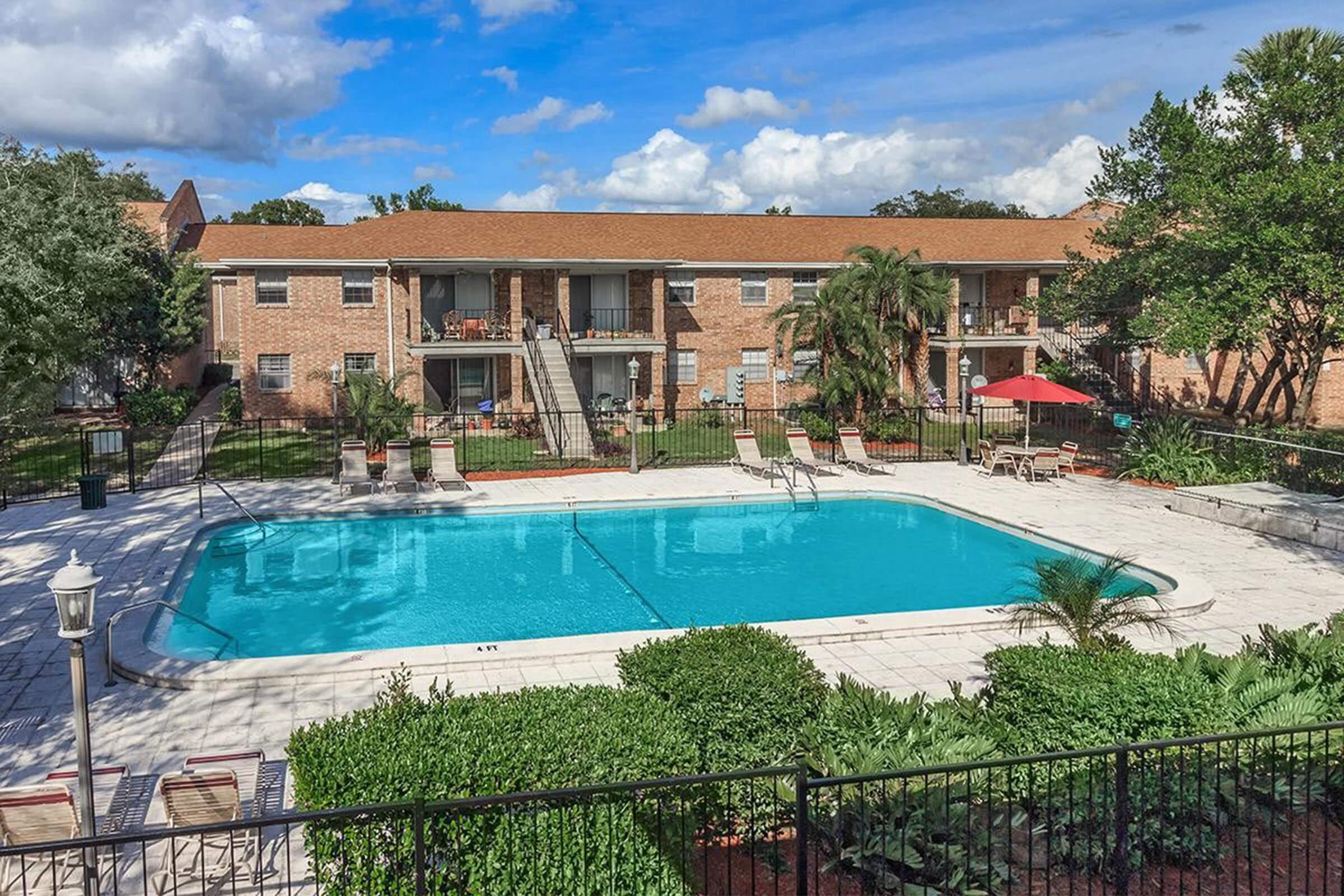 heritage-at-temple-terrace-apartments-temple-terrace-fl-building-photo (27).jpg
