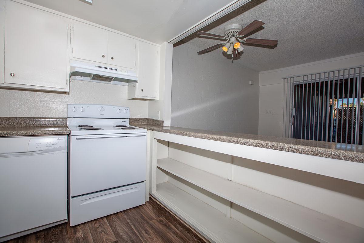 FIND YOUR CHEF AT THE PALMS APARTMENTS IN LAS VEGAS