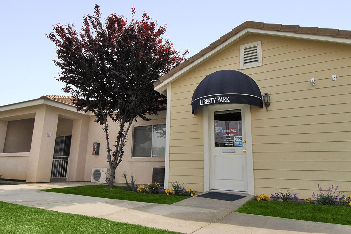 Liberty Park leasing office entrance