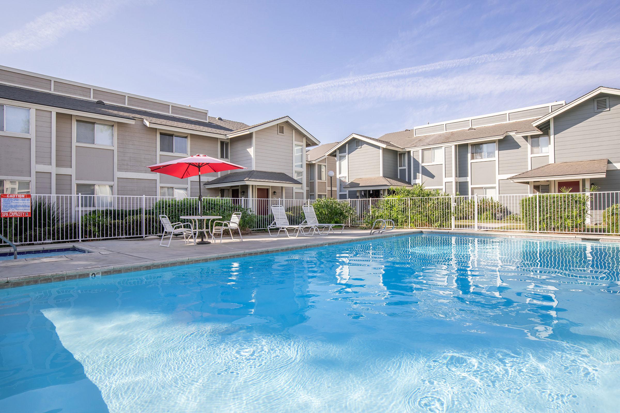 Del Pine Terrace Apartment Living in Bakersfield, CA