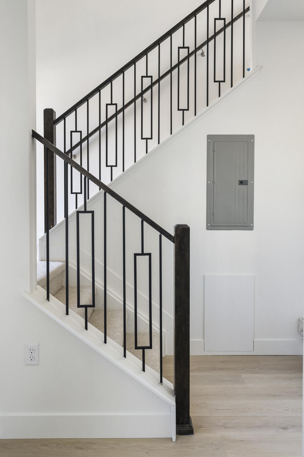 Oneida Side Modern Stair Railings