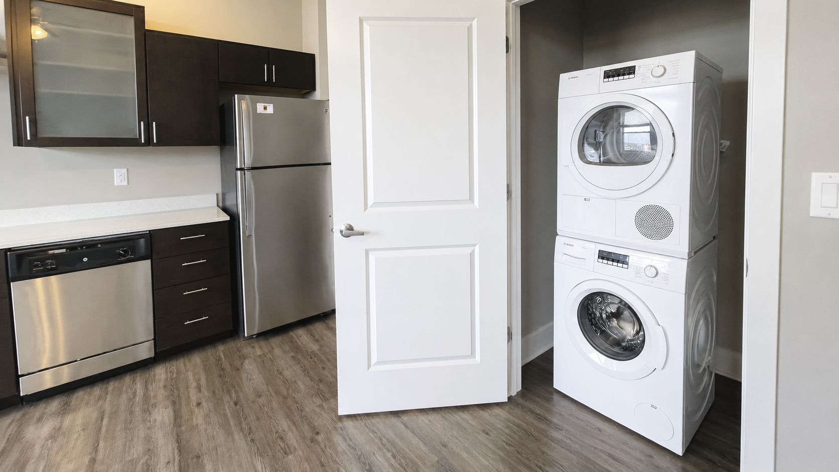 Heers 1 Bed 1 Bath 855 Laundry