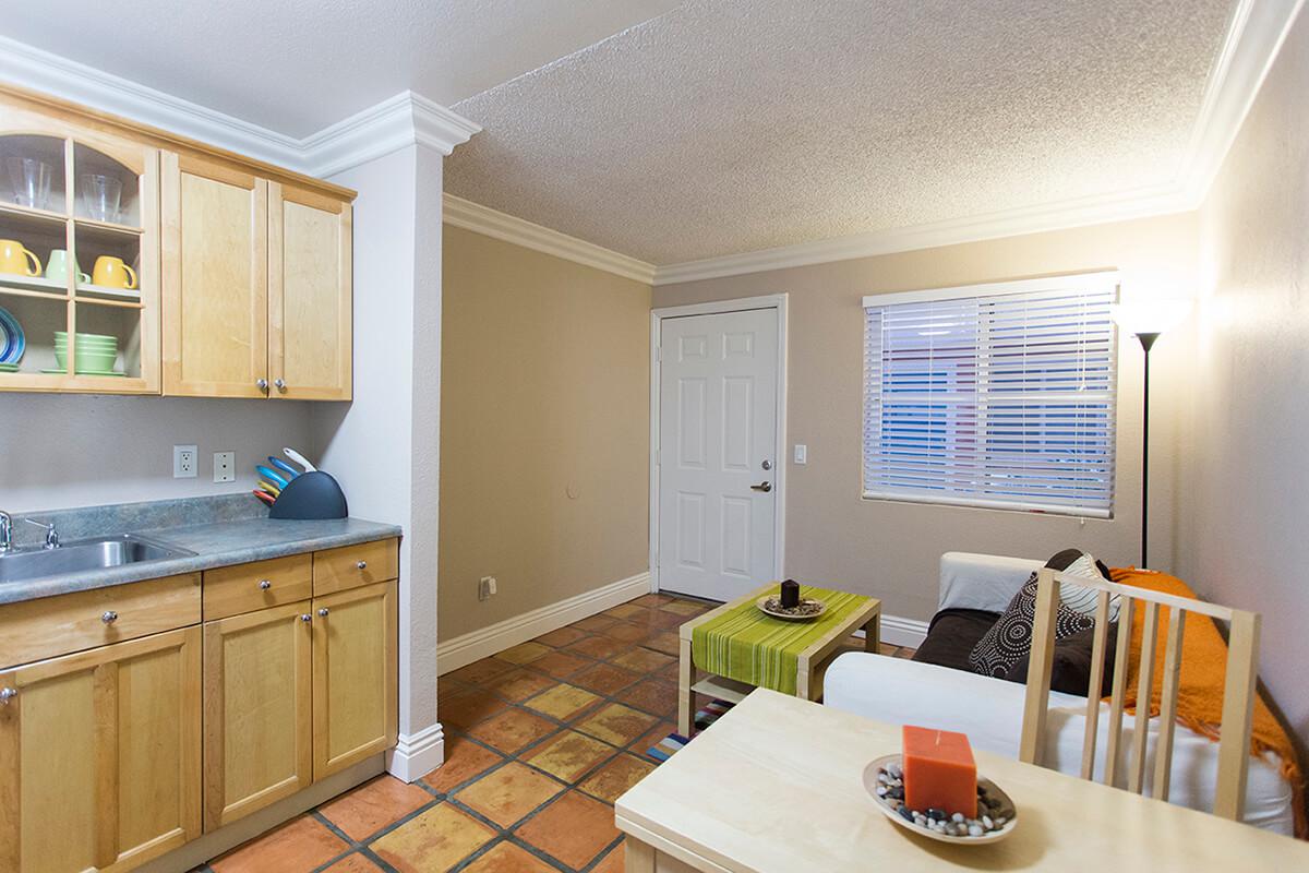 229 16th St.03.jpg