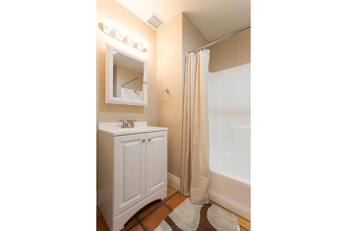 229 16th St.04.jpg