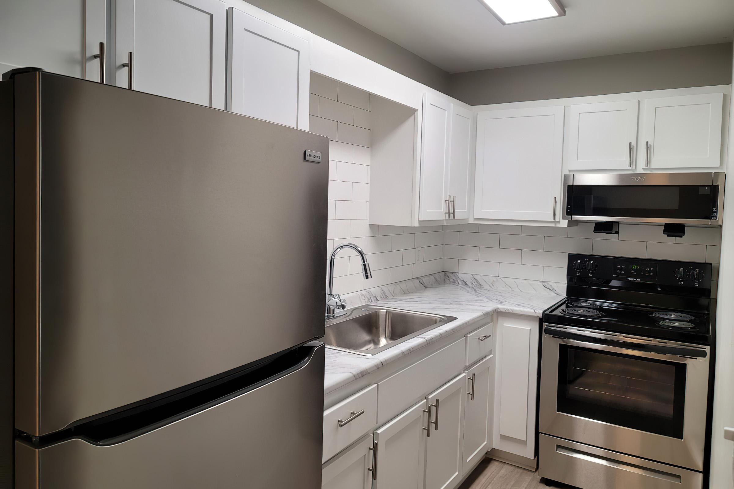 Fully-equipped Kitchens at Eagles Crest at Wallace
