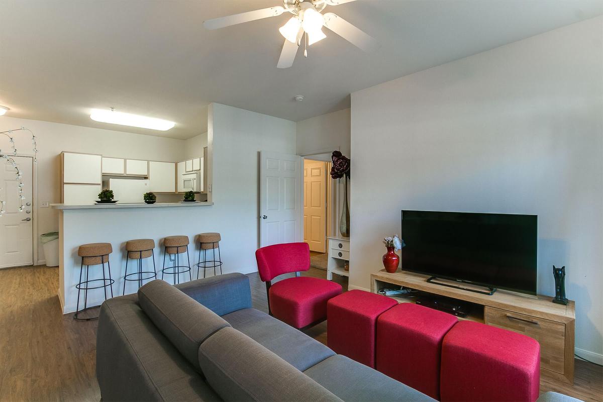 Living Space 3.jpeg