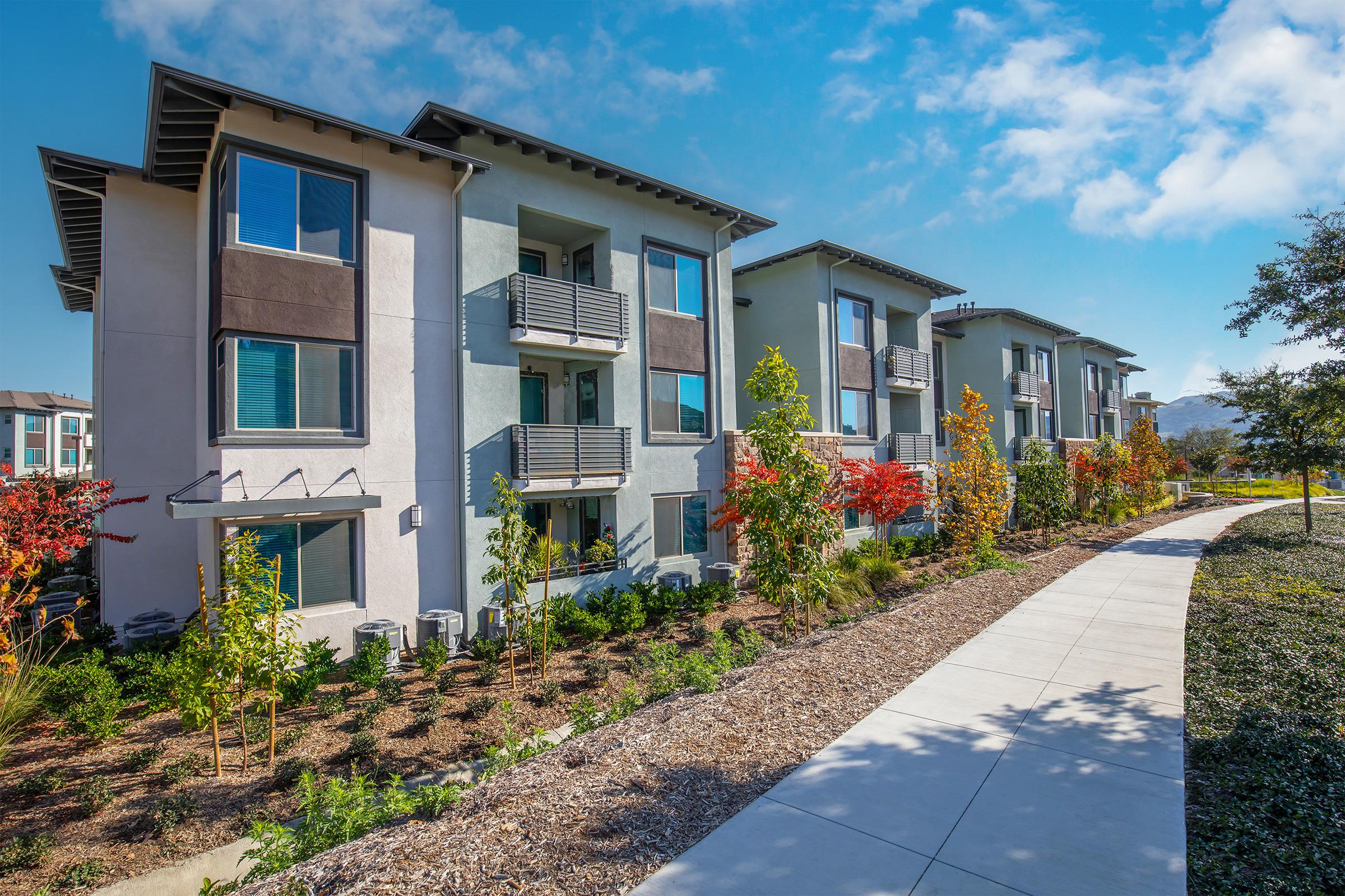 Esencia Norte Apartment Homes