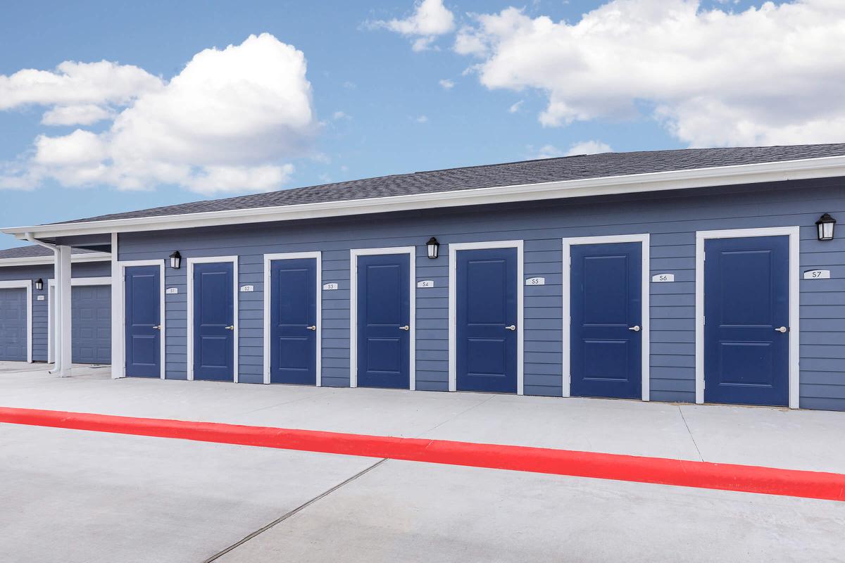 STORAGE UNITS AVAILABLE