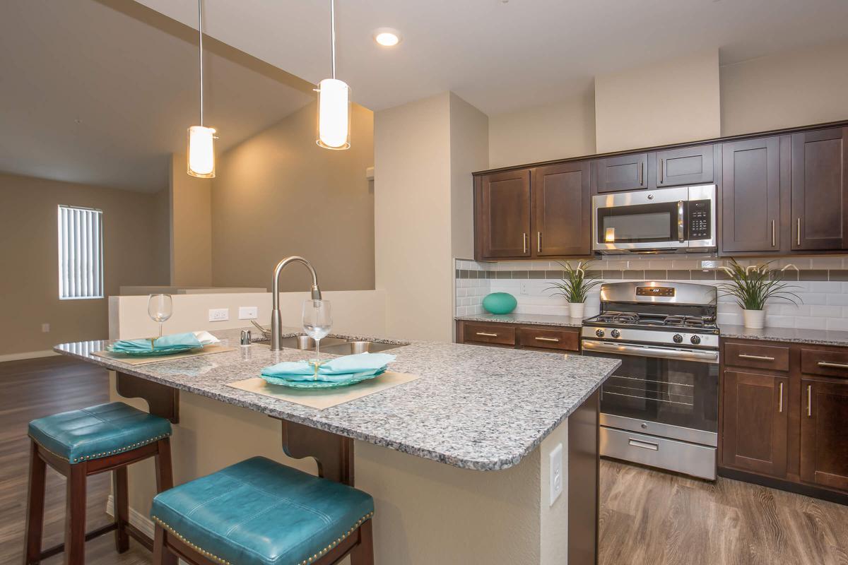 OPEN AIRED KITCHEN IN LAS VEGAS APARTMENT HOMES