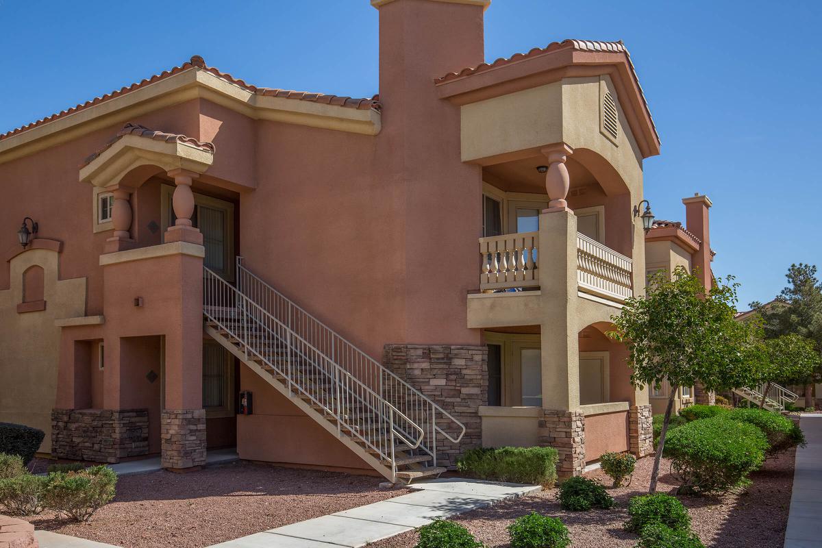 GORGEOUS EXTERIORS AT CORONADO BAY CLUB IN LAS VEGAS