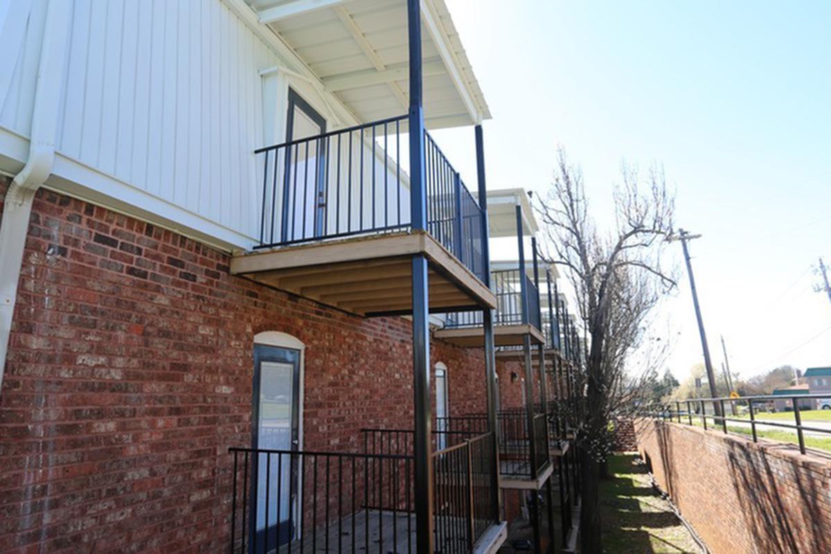 serenity-apartments-at-huntsville-huntsville-al-building-photo (16).jpg