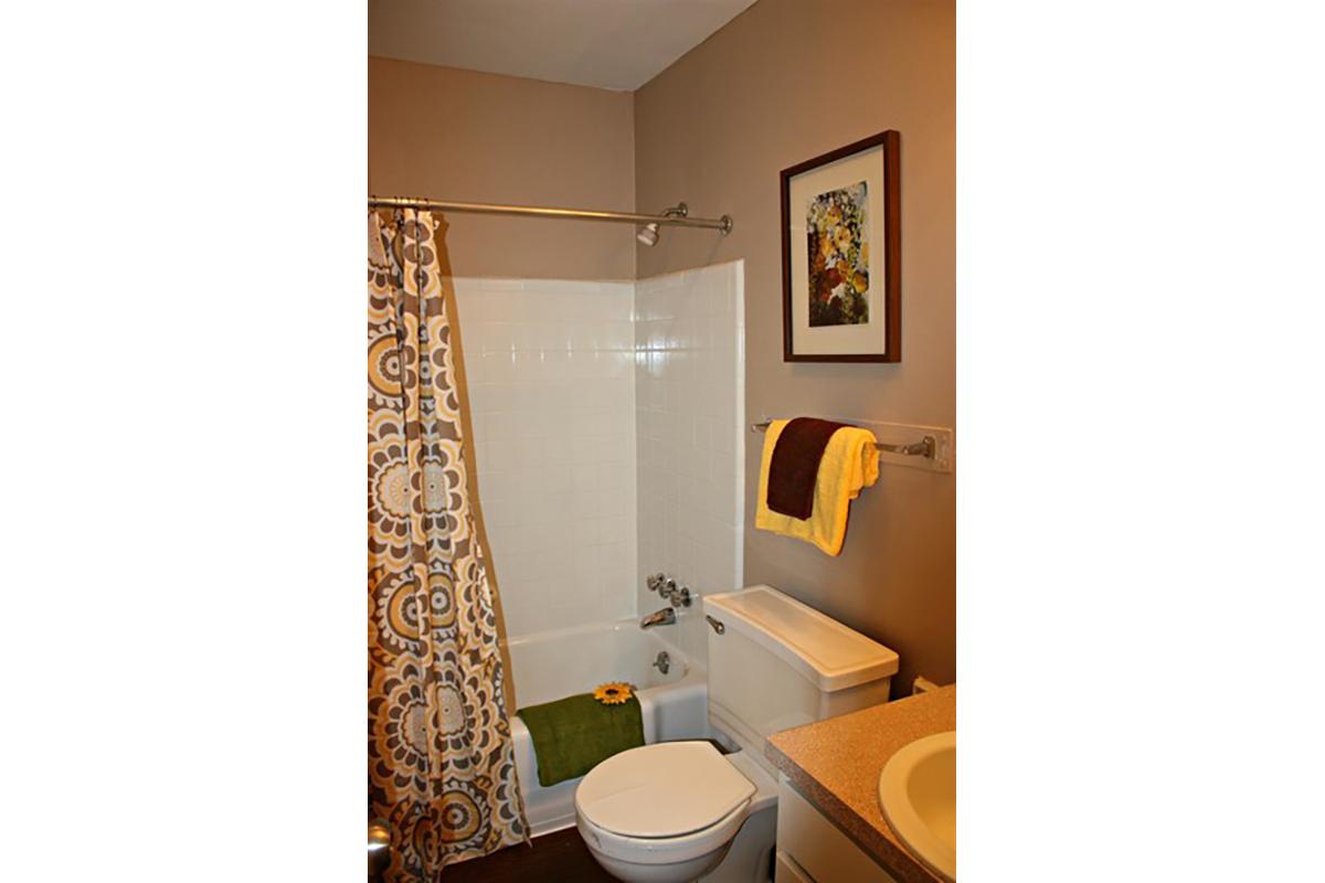 serenity-apartments-at-huntsville-huntsville-al-building-photo (9).jpg