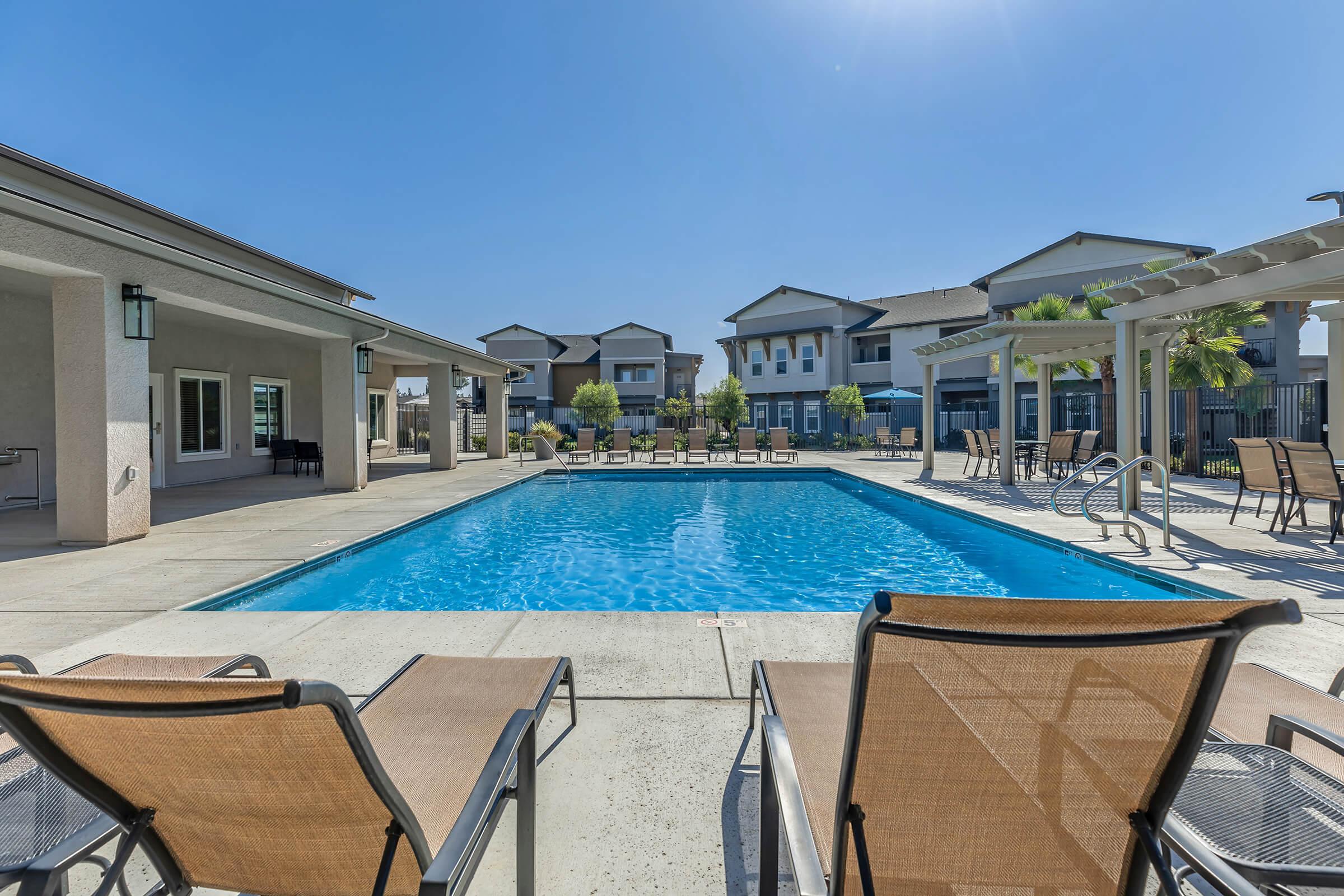 avalon-apartments-in-fresno-ca