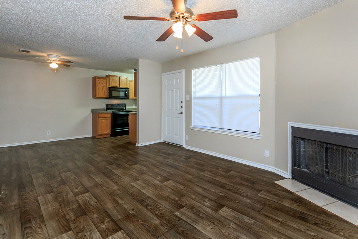 Country Villa Apartments in Castroville, TX