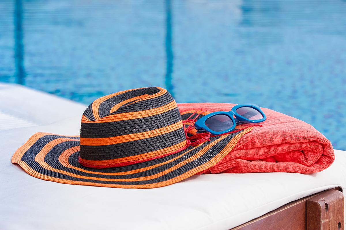 Sunbathing accessories.jpg