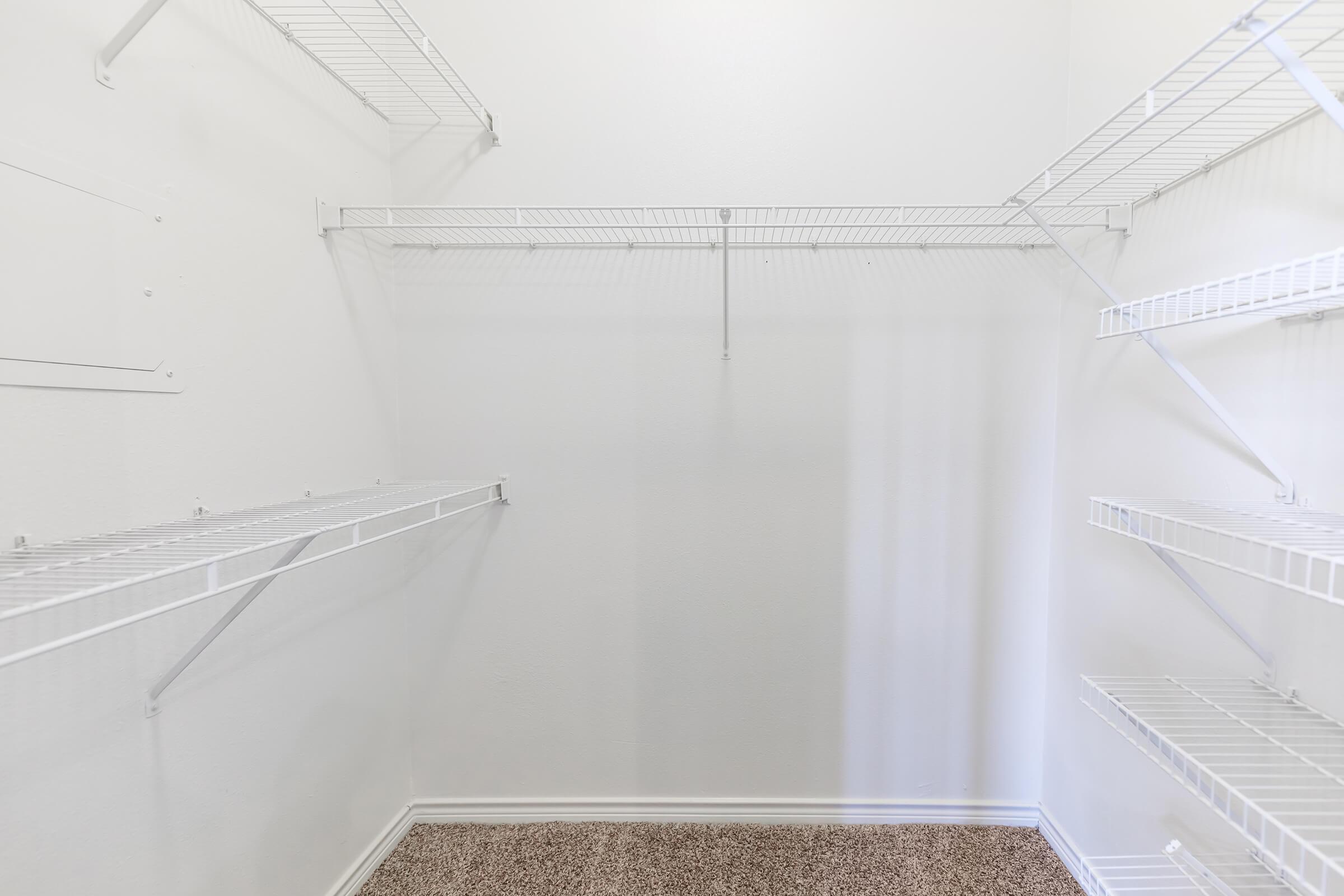 SPACIOUS CLOSET SPACE IN SAN ANTONIO, TX