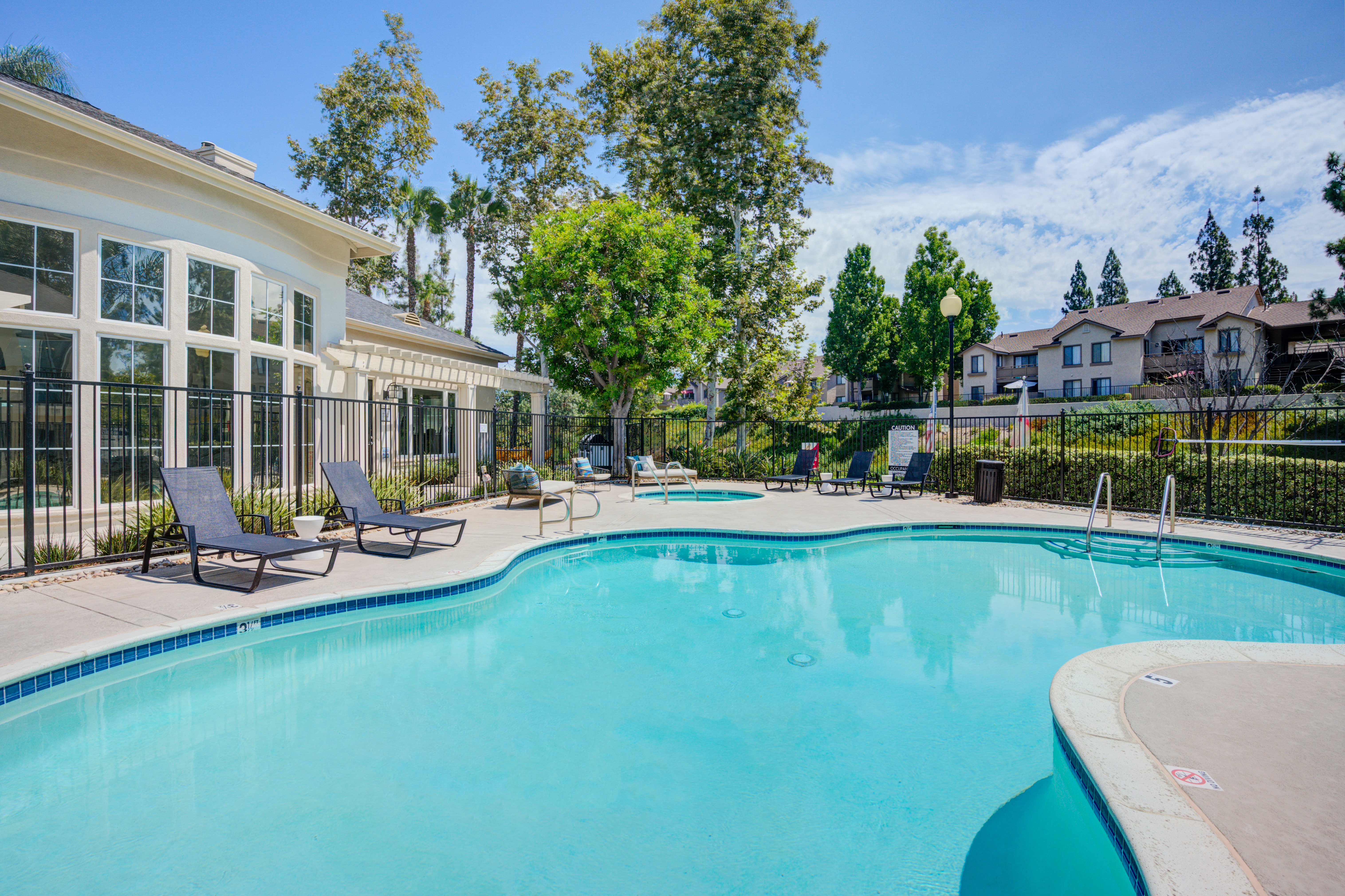 Bellecour Way Apartment Homes 2 of 3