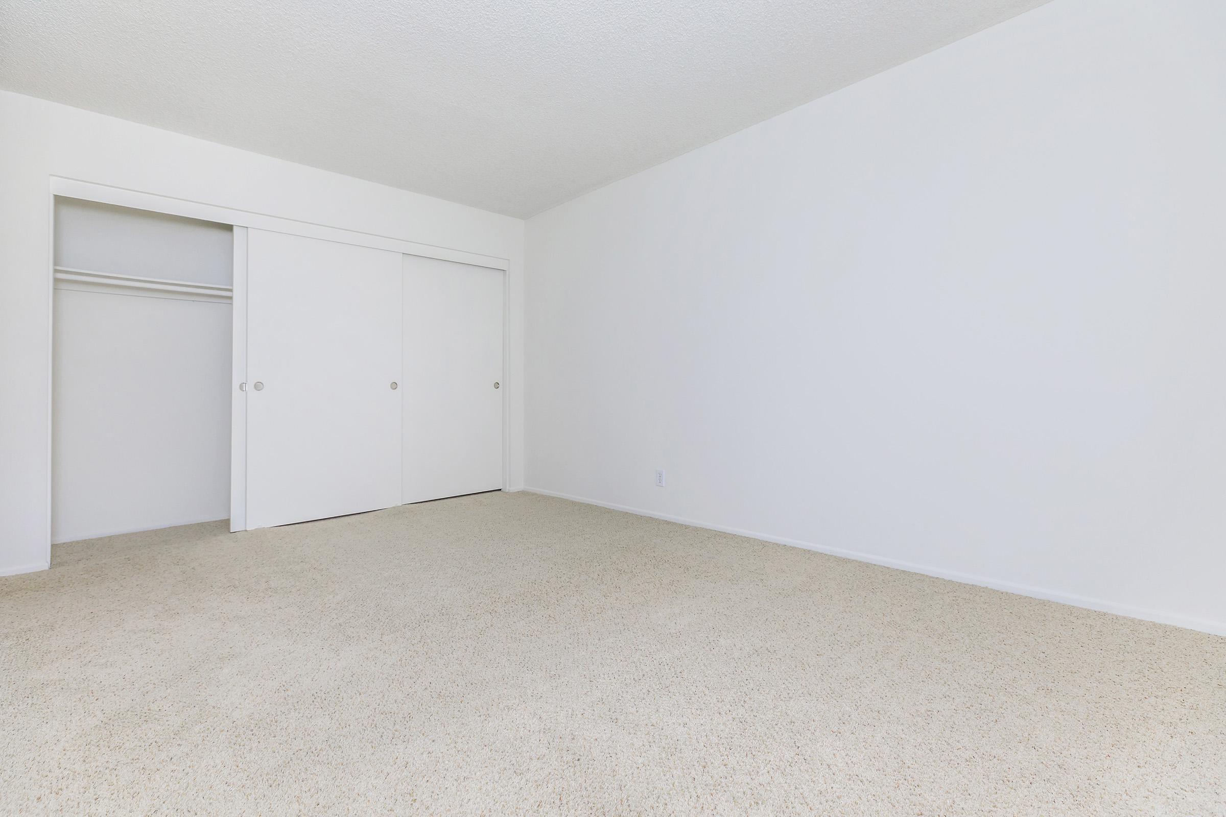 Unfurnished bedroom