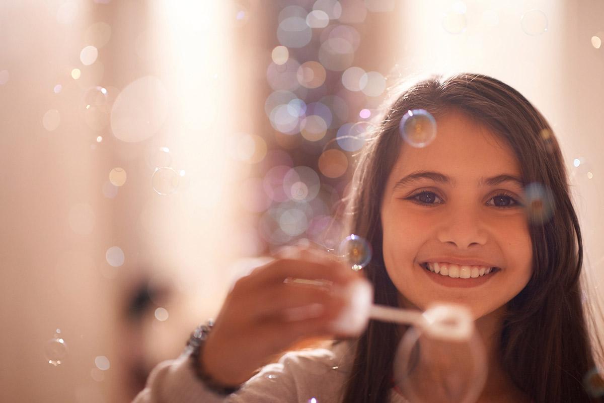 interior-bedroom-child-bubbles.jpg