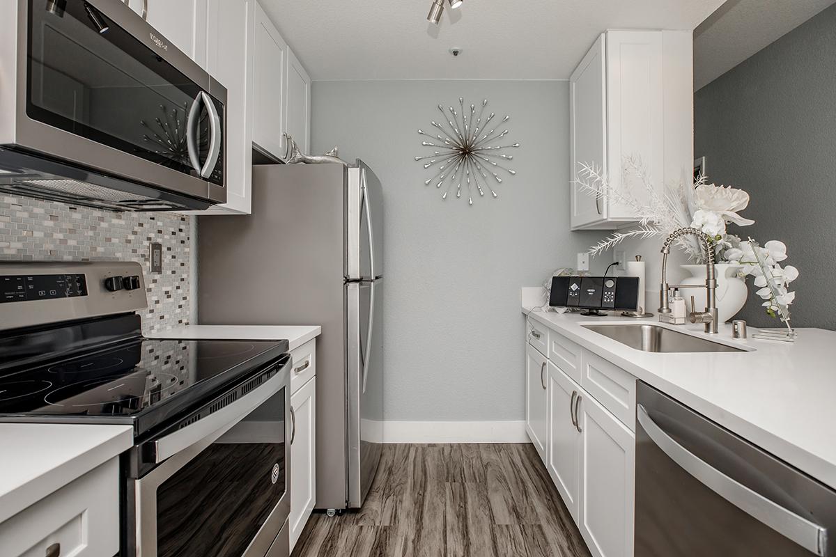 WELL-EQUIPPED KITCHENS AT SOLACE APARTMENT HOMES