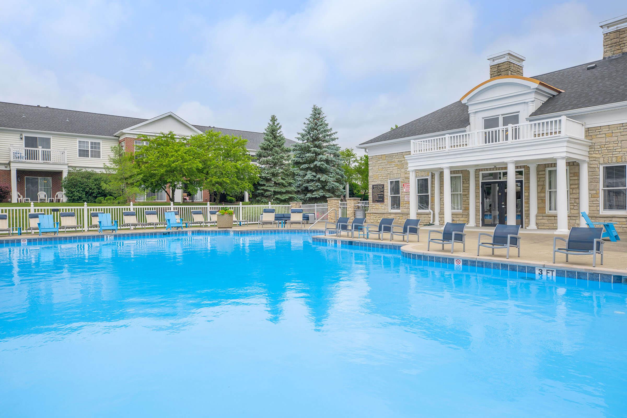 Home The Residence at Barrington Apartments Aurora, OH