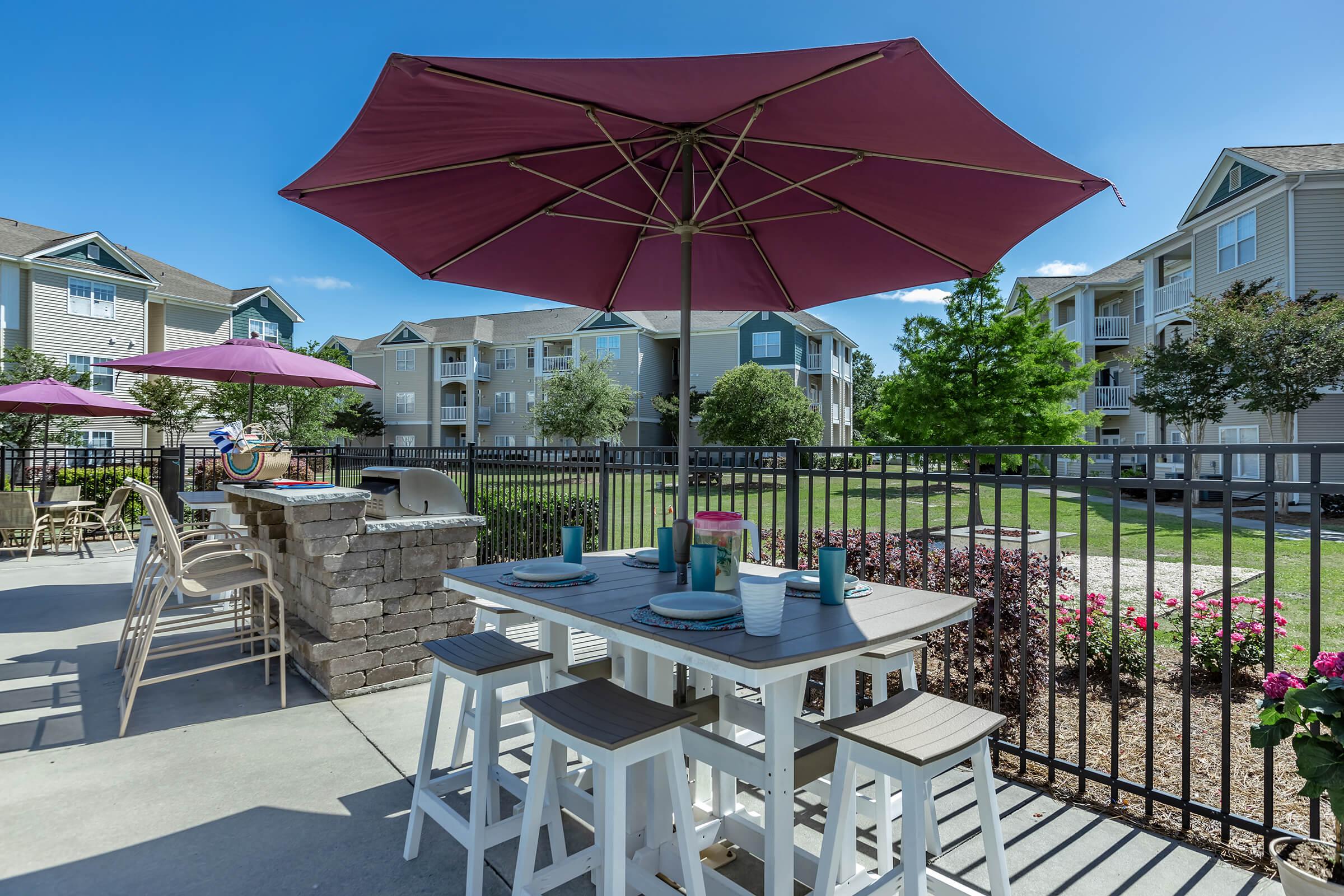 ENJOY GATHERINGS AND BBQ AT NEW PROVIDENCE PARK APARTMENTS