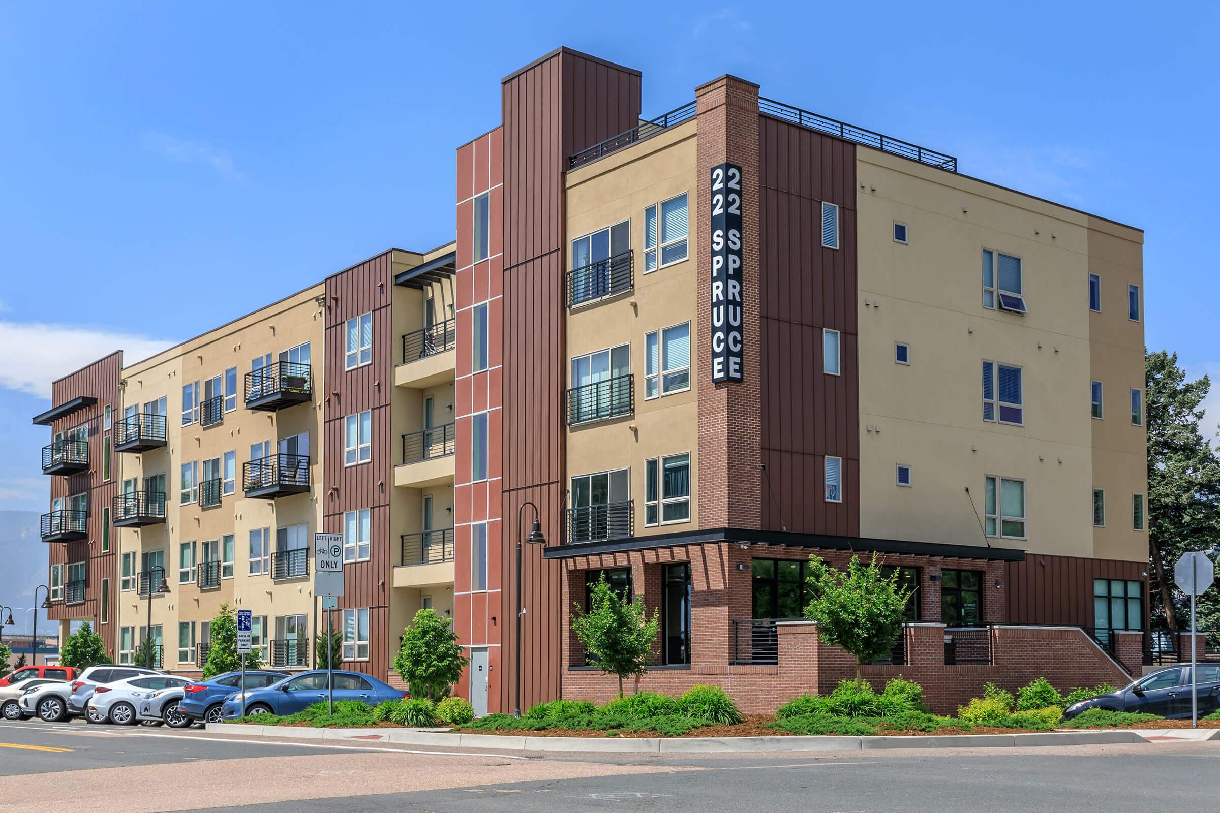 YOUR NEW APARTMENT HOME AWAITS IN COLORADO SPRINGS.