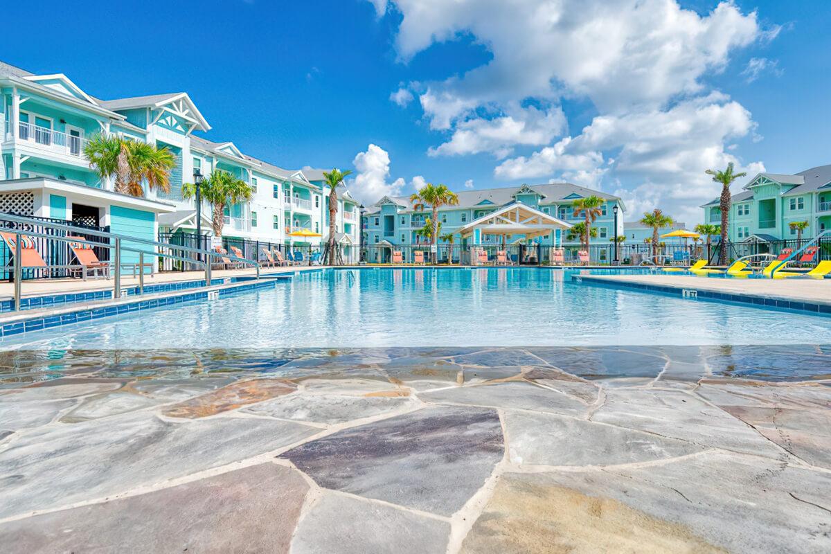 Pearl Point Apartments in Rockport, TX