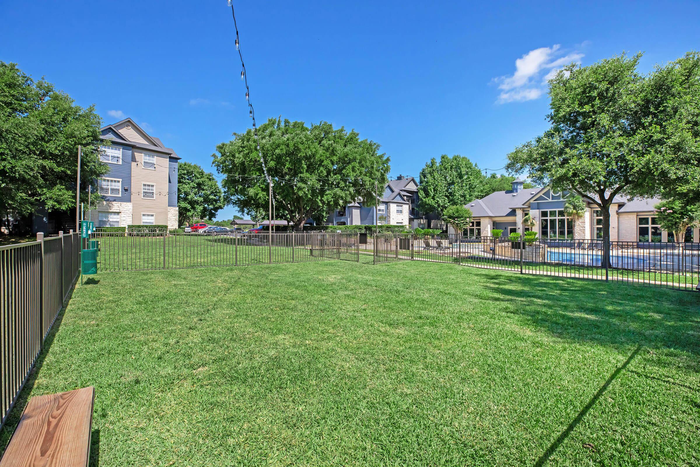 The Falls Round Rock Apartments community pet park