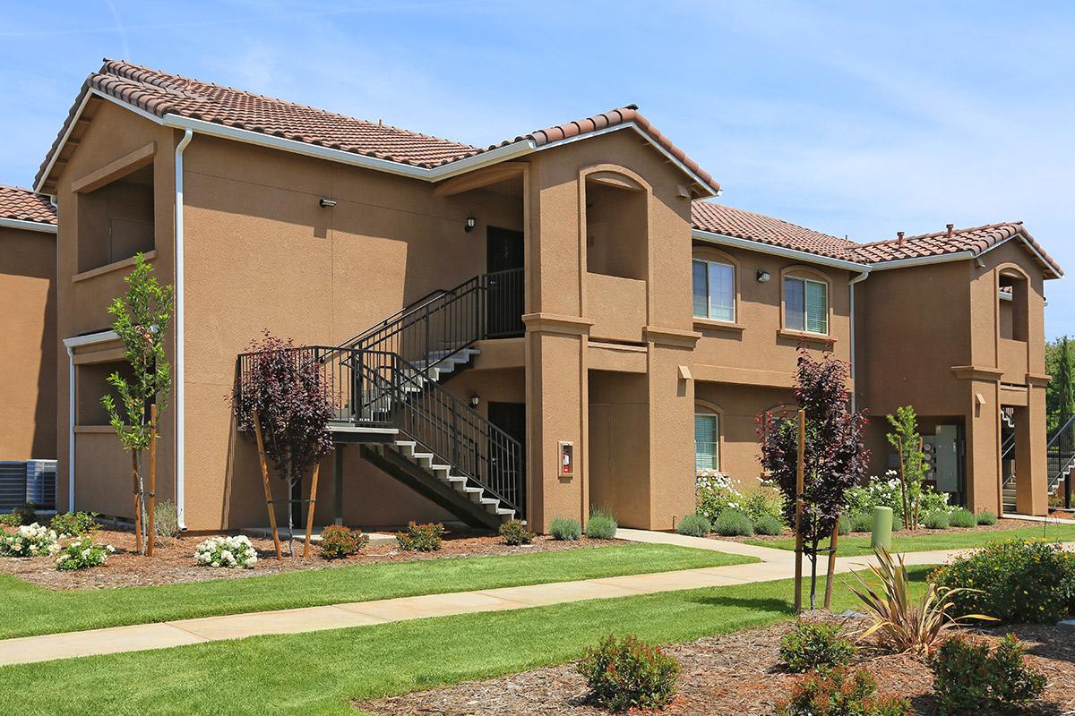 Greystone Apartments in Fresno, California