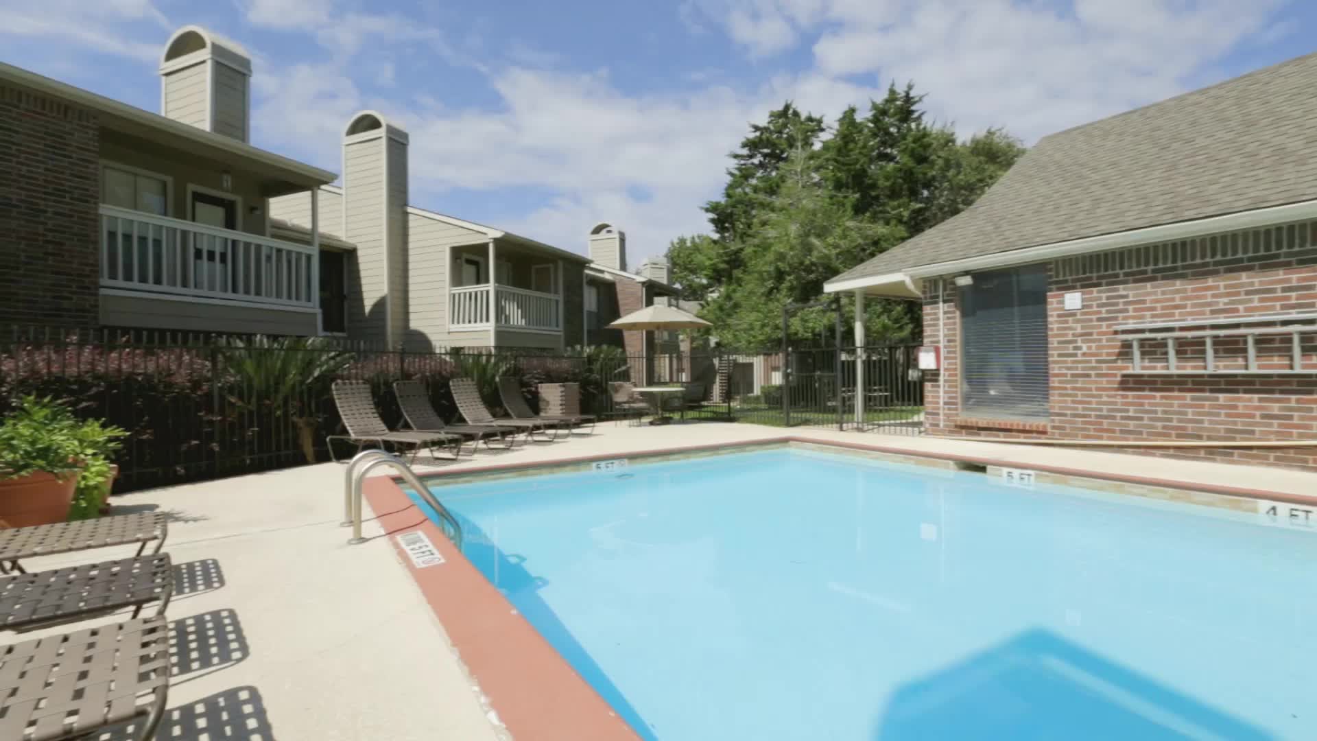 Pine Hills Apartments Photo Gallery