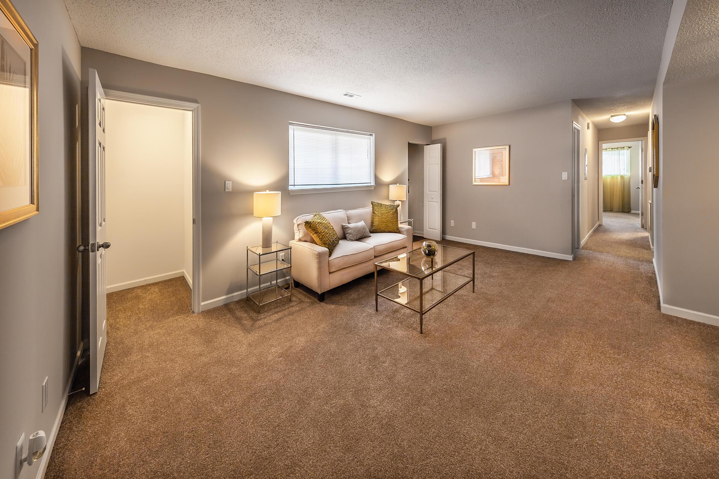 SPACIOUS ONE, TWO, AND THREE BEDROOM APARTMENTS FOR RENT IN INDIANAPOLIS, IN