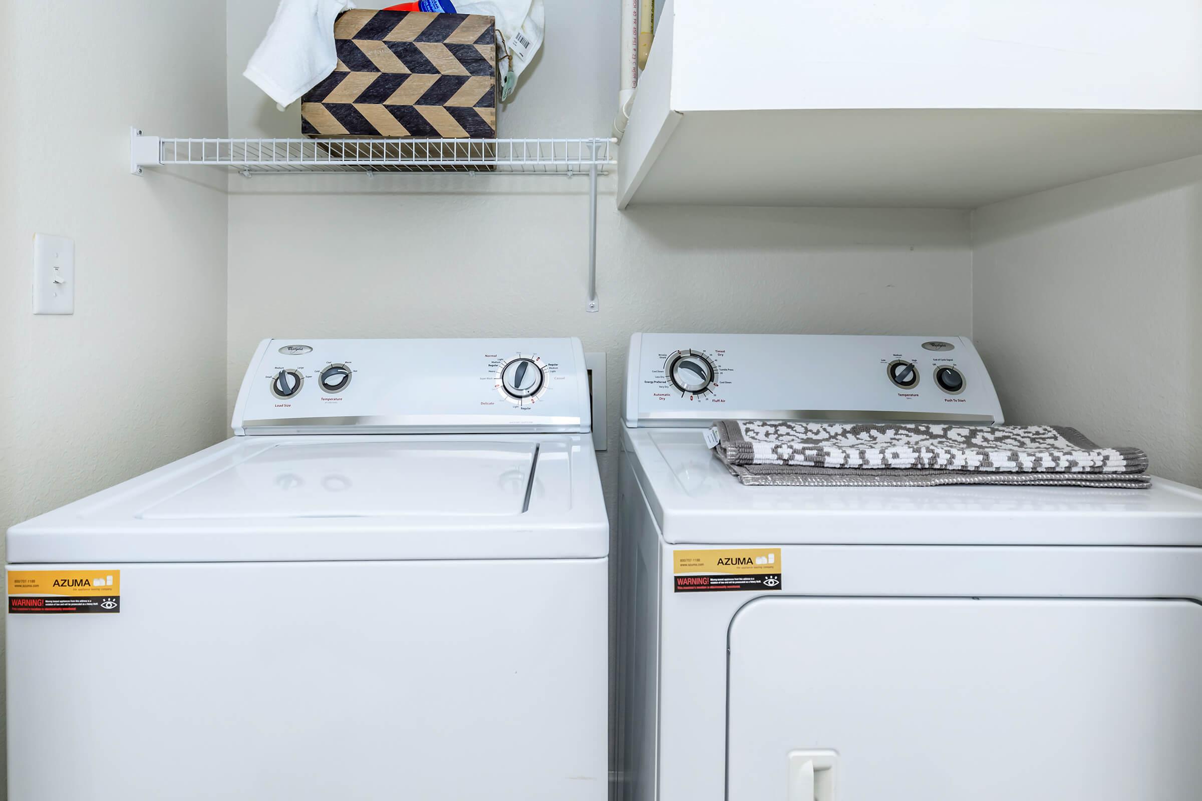 WASHER & DRYER CONNECTIONS