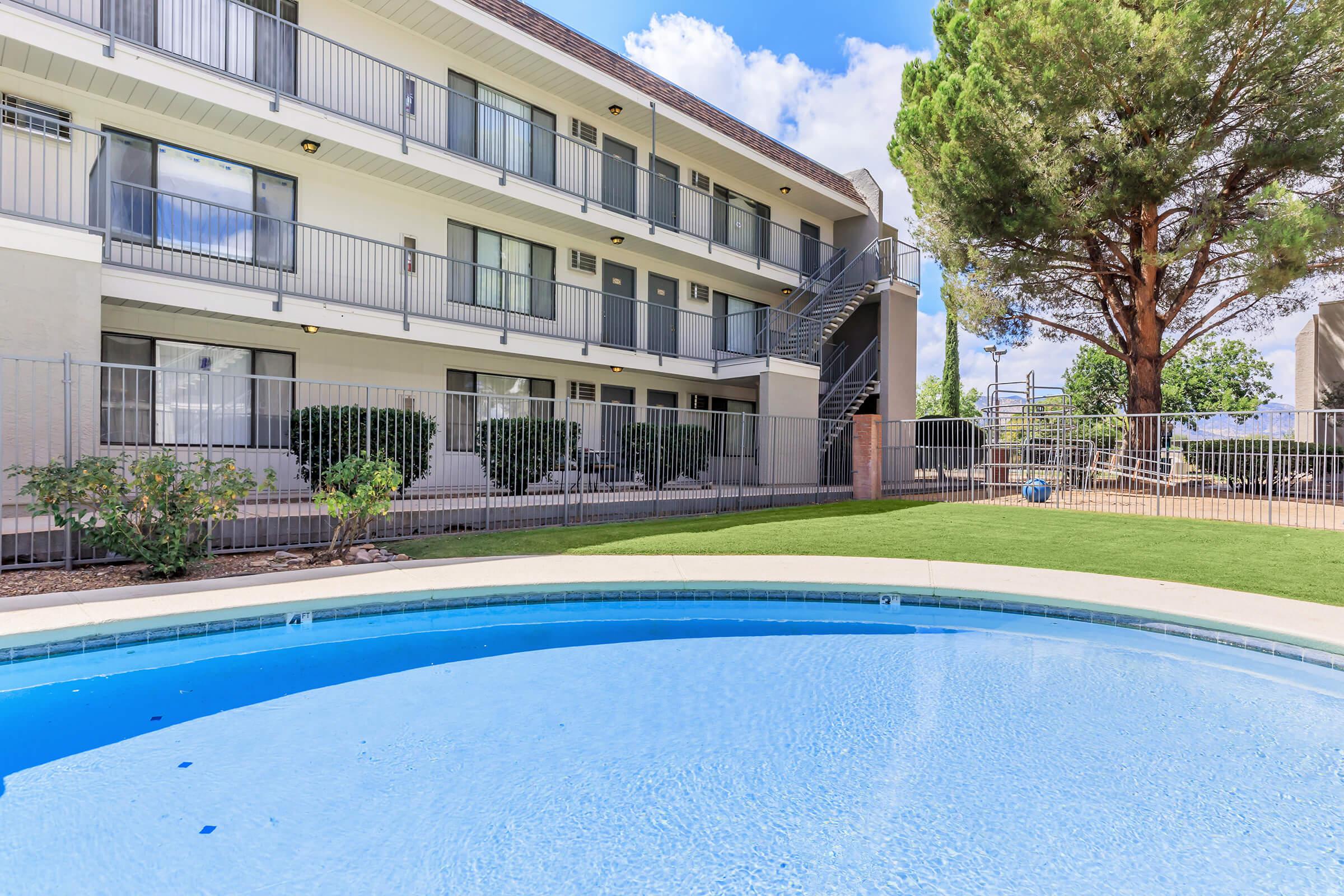 a pool outside of a building