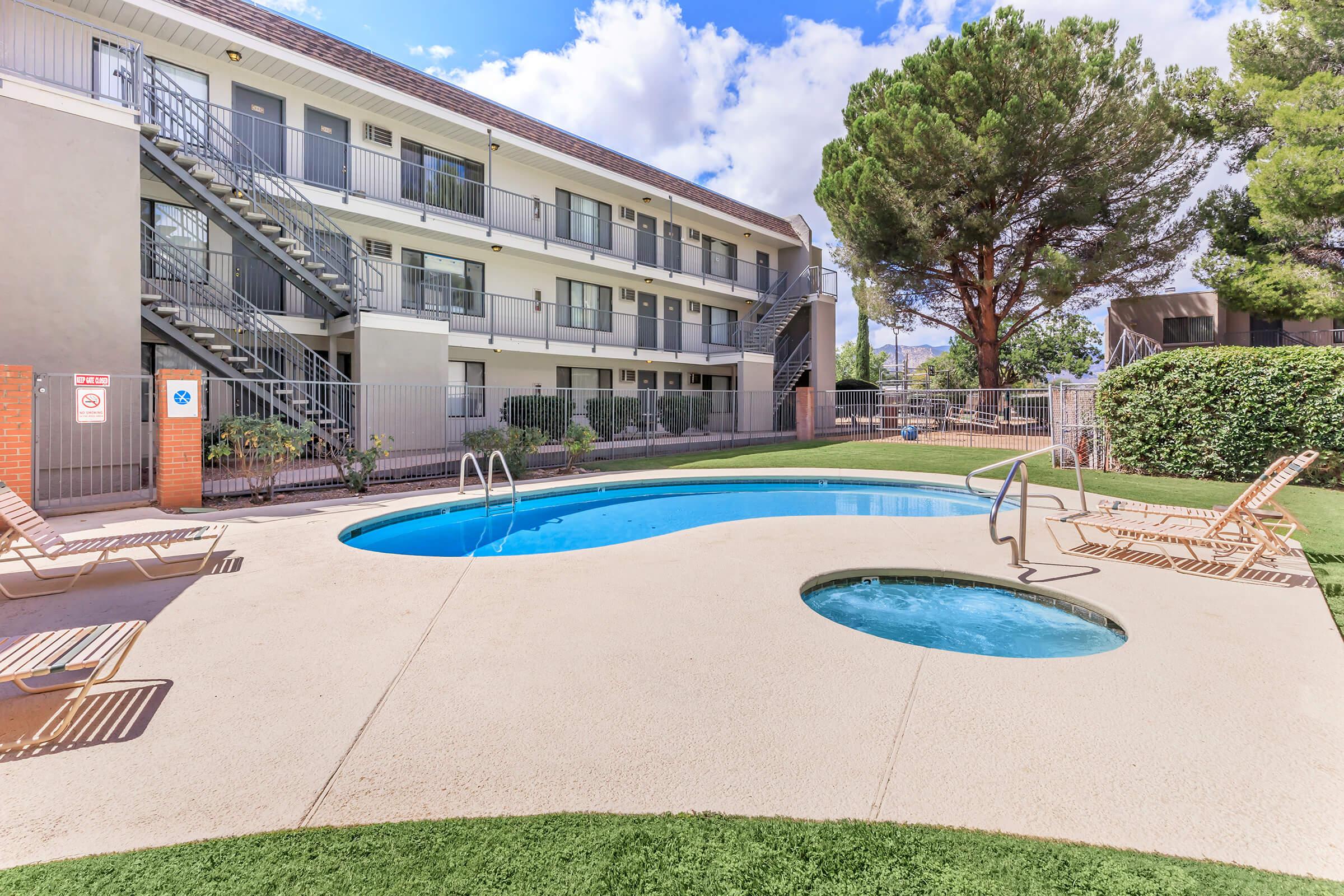 a pool outside of a building